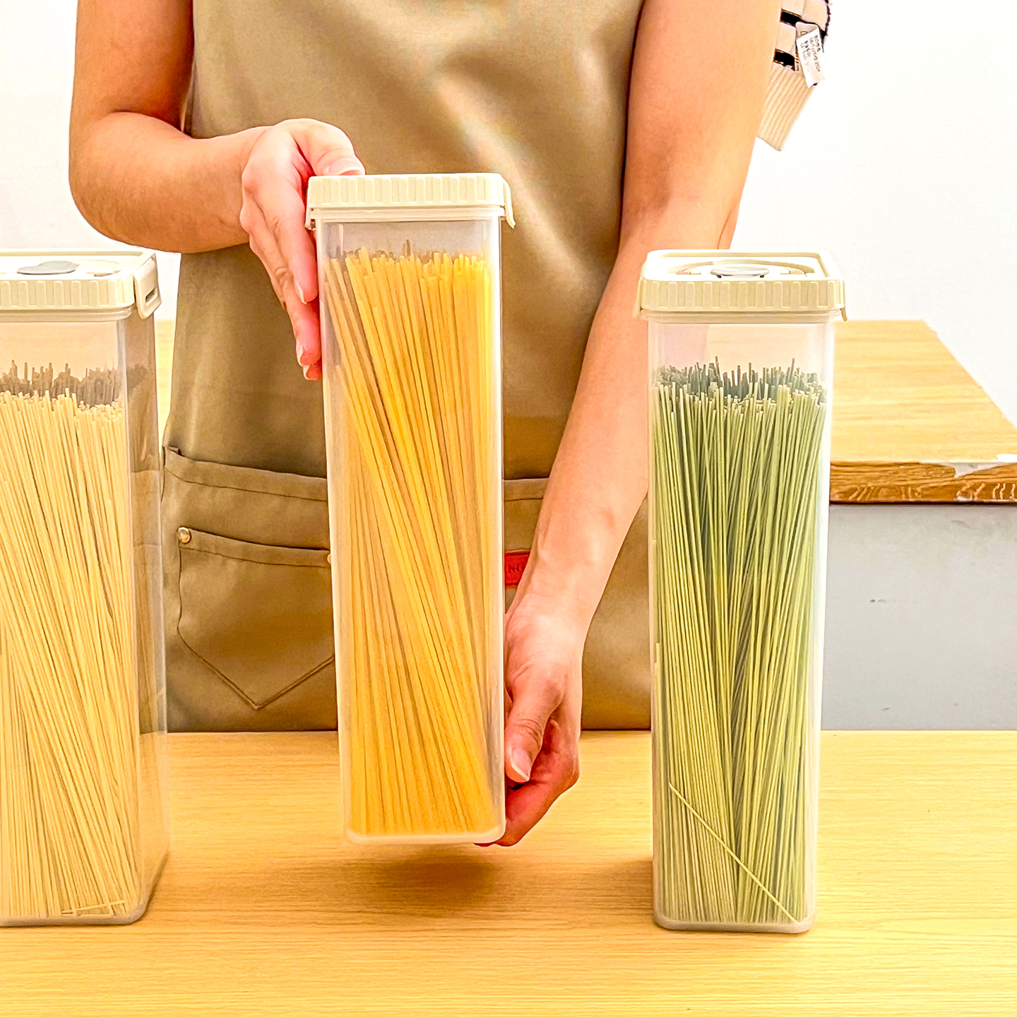 Noodles Sealed Storage Box Wit - огляд і ціна Food Storage Cupboard